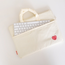 Brunch Brother 13type Mogry Hug Laptop Pouch