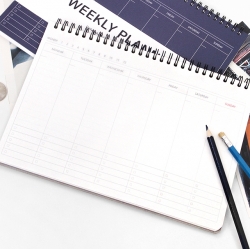 ELITE CHECK WEEKLY PLANNER