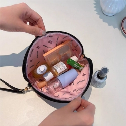 Hello Kitty Round Pouch