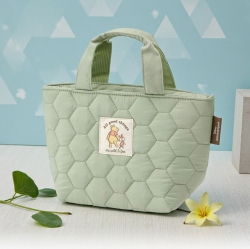 Winnie the Pooh Quilted Insulated Lunch Bag M