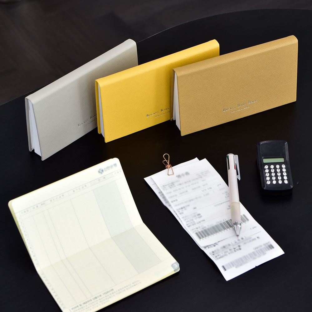 Bucket Bank Book Red