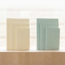 notable memory B5 monthly 2026 Custard Yellow