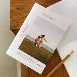 Nind snap 6 - month undated monthly diary 