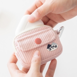 Brunch Brother Mogry Corduroy Airpods Pouch