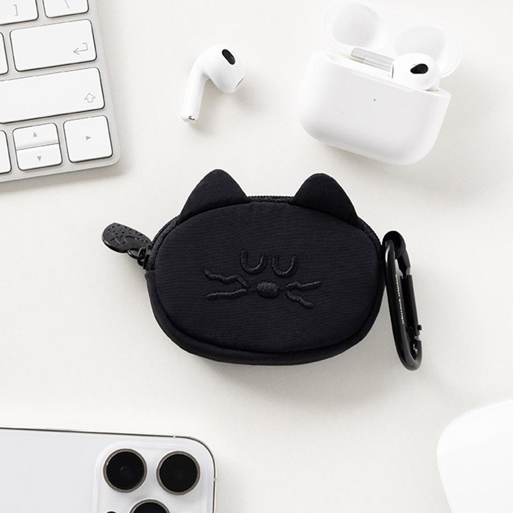Brunch Brother Black Mogry Airpod Pouch
