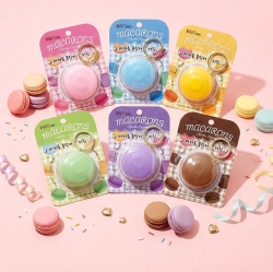 Macaron Clicker Keyring