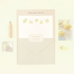 [dashanddot]  morning garden letter set