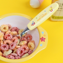 Baby shark figure chopstics at training set