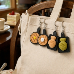 Bungeoppang Waffle Clicker Keyring, 8pcs