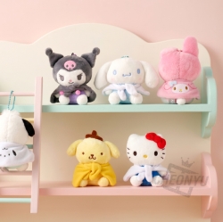 Sanrio Cozy Blanket Bag Charm 8cm