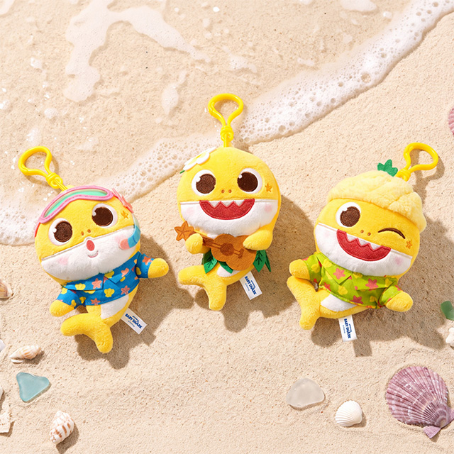 Pinkfong Baby Shark Beach Bag Charm