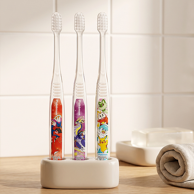 Pokemon 23 Kids Toothbrush Set 3-Piece with Caps STEP 2