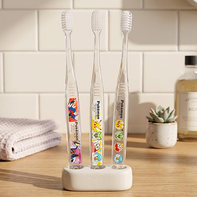 Pokemon 23 Kids Toothbrush Set 3-Piece with Caps STEP 3