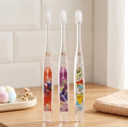Pokemon 23 Kids Toothbrush Set 3-Piece with Caps STEP 2