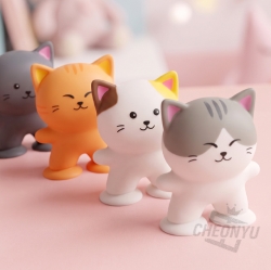 Squishy Mochi Cat (Random)