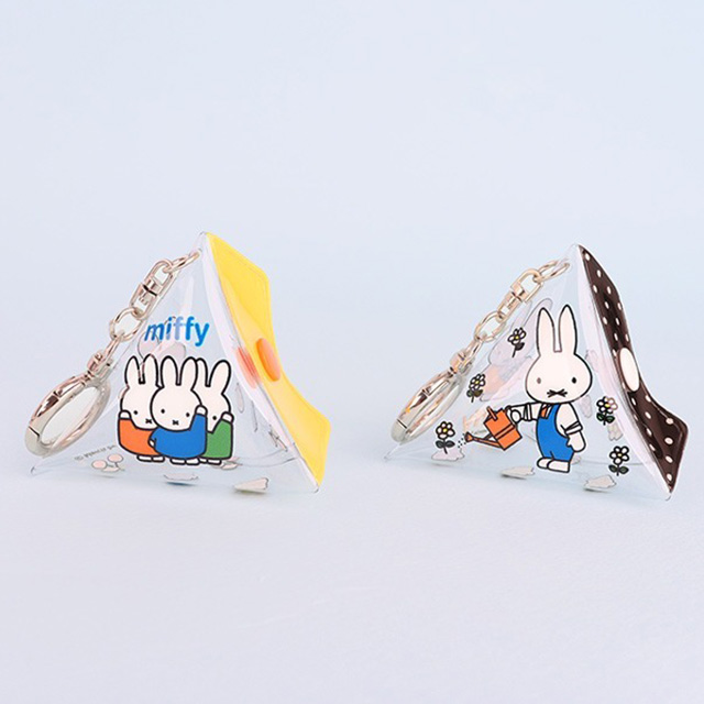 Miffy Daisy Clear Triangle Pouch Keyring Black