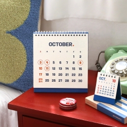 2027 Square Desk Calendar