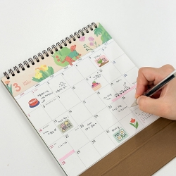 2027 THE DAILY STORY DESK CALENDAR